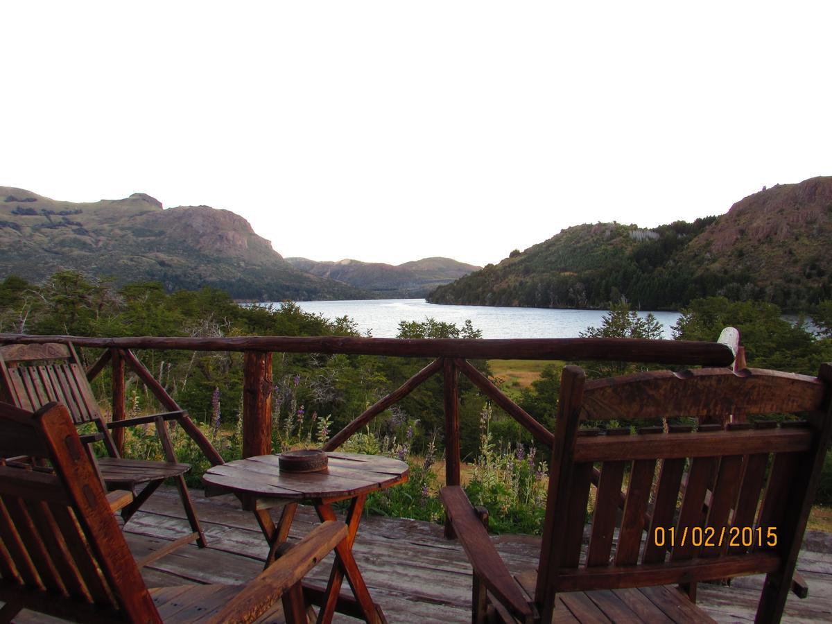 Laguna Larga Lodge Lago Futalaufquen Екстериор снимка